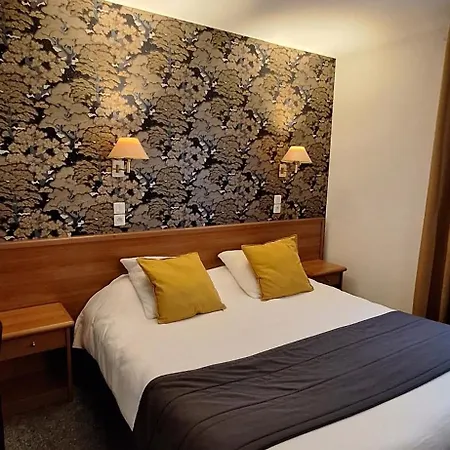 Otel Brit Le Cygne Saint-Hilaire-du-Harcouët