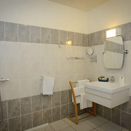 Hotel Brit Le Cygne