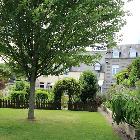 Hotel Brit Le Cygne Saint-Hilaire-du-Harcouët