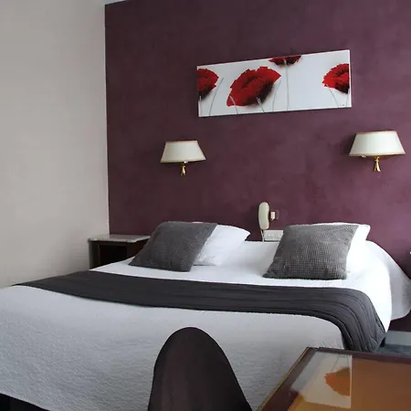 Otel Brit Le Cygne Saint-Hilaire-du-Harcouët