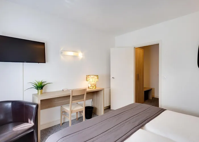 Brit Le Cygne Saint-Hilaire-du-Harcouet