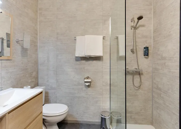 호텔 Brit Le Cygne Saint-Hilaire-du-Harcouët