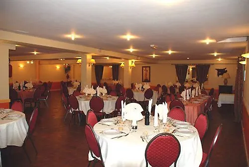 Brit Le Cygne Saint-Hilaire-du-Harcouët