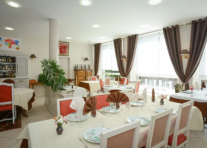 호텔 Brit Le Cygne Saint-Hilaire-du-Harcouët